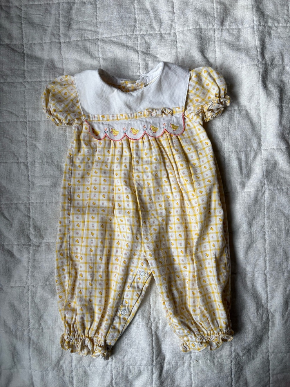 Vintage Baby Togs Yellow Baby Pant Bubble Romper White Peter Pan Collar 3-6